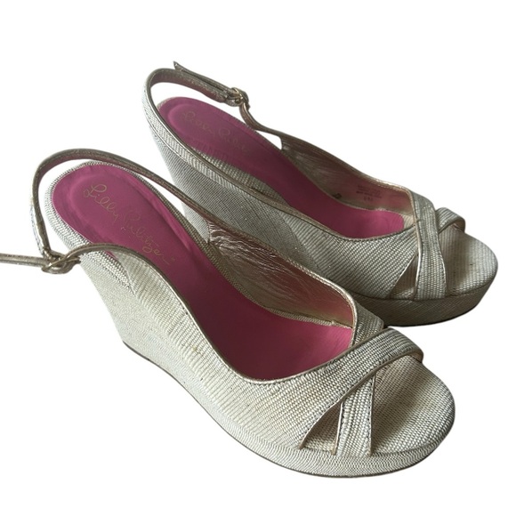 Lilly Pulitzer Elegant Beige and Gold Wedge Sandals size 6 - Picture 3 of 13